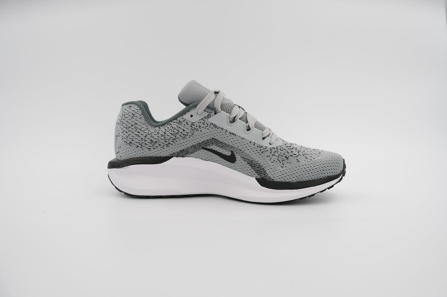 ‫Nike air winflo 11 Gray